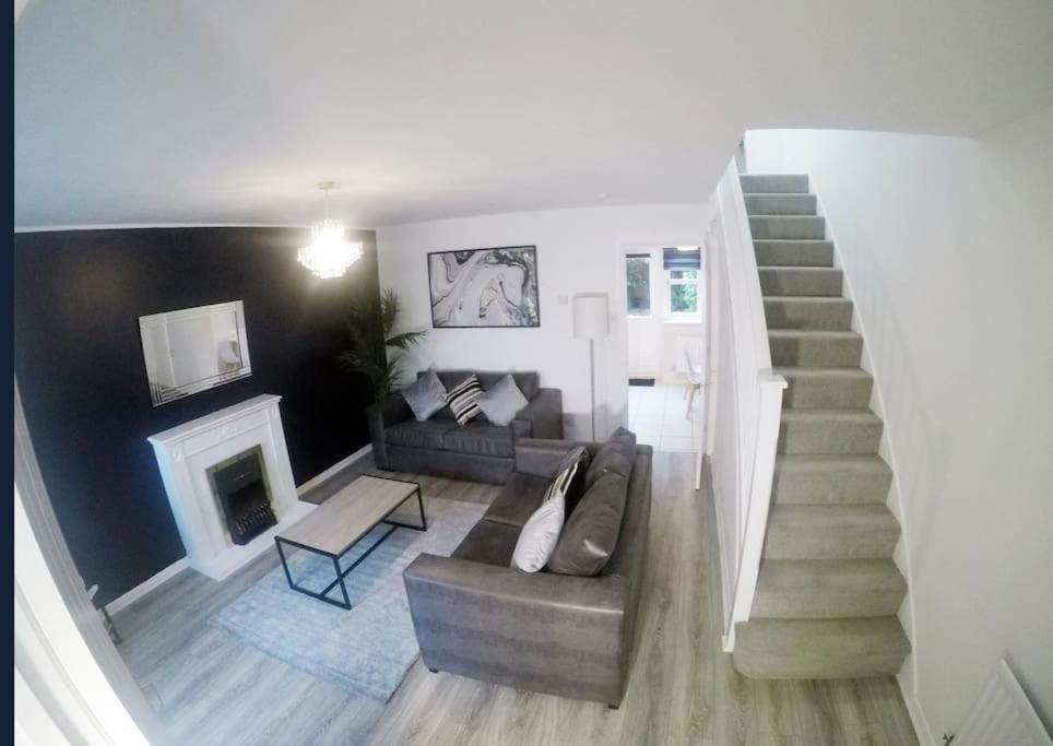 Gorgeous 3 Bed House In Dom wakacyjny Bristol